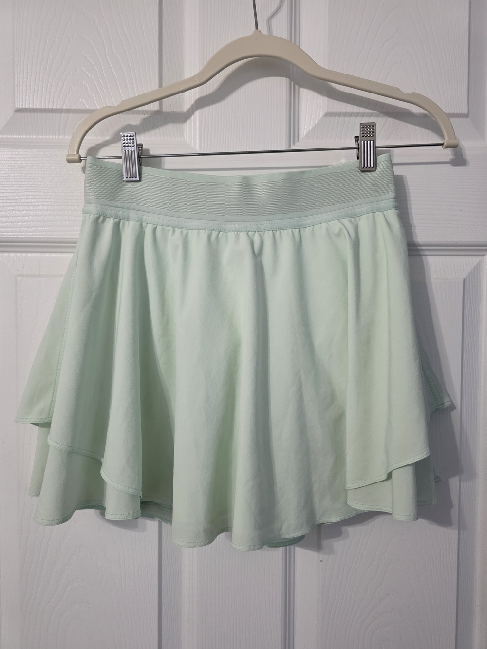 Lululemon Women’s Mint Green Court Rival Skirt